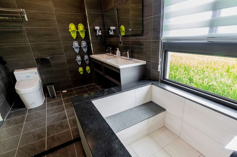 Photo of Bathroom in Jiaoxi