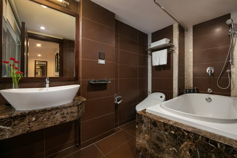 Photo of Bathroom in Quang Ngai