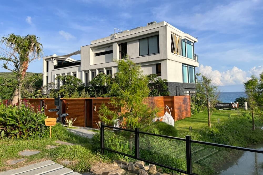 Photo of Outdoor in Eluan