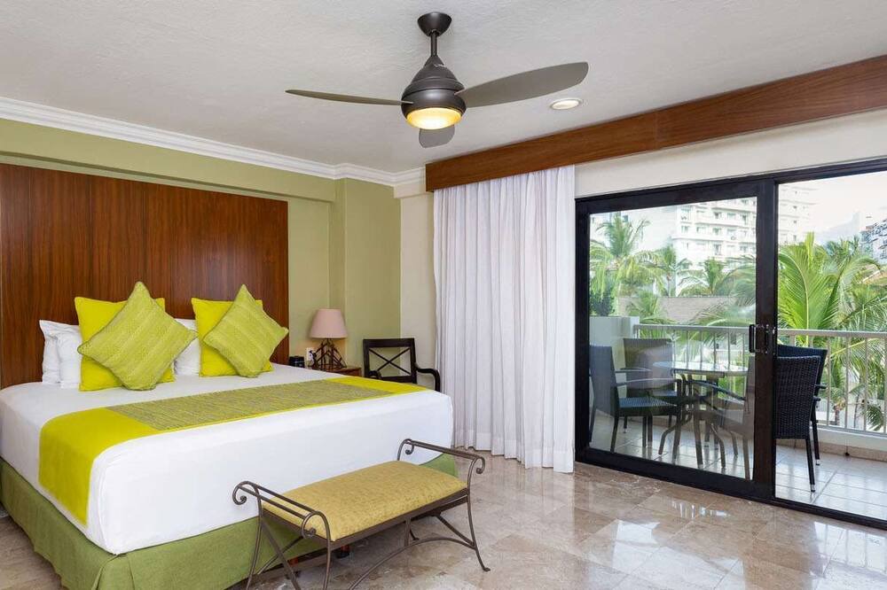 Photo of Bedroom in South Hotel Zone