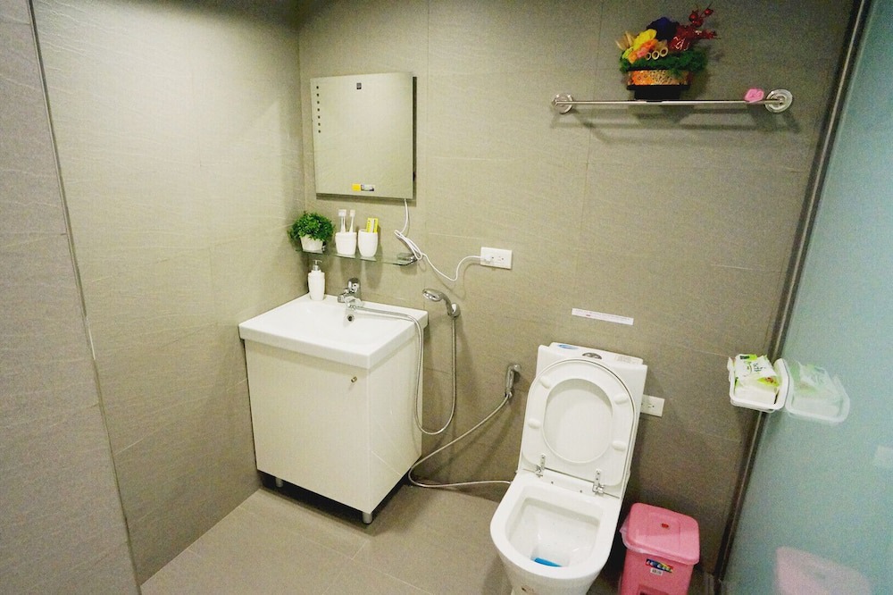 Photo of Bathroom in Zhongzheng