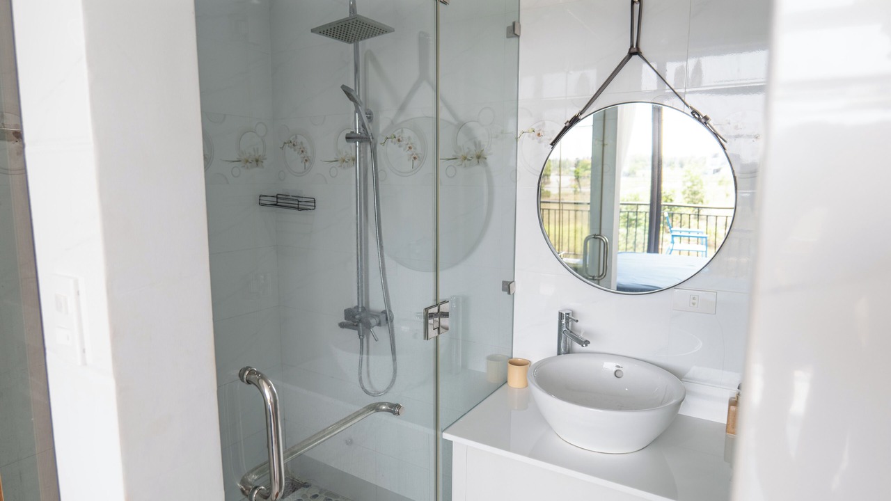 Photo of Bathroom in Cam An