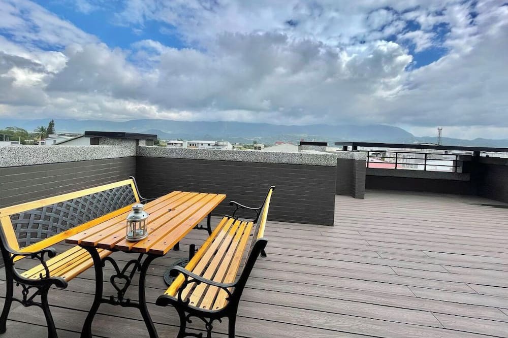 Photo of Patio Balcony in Guanshan