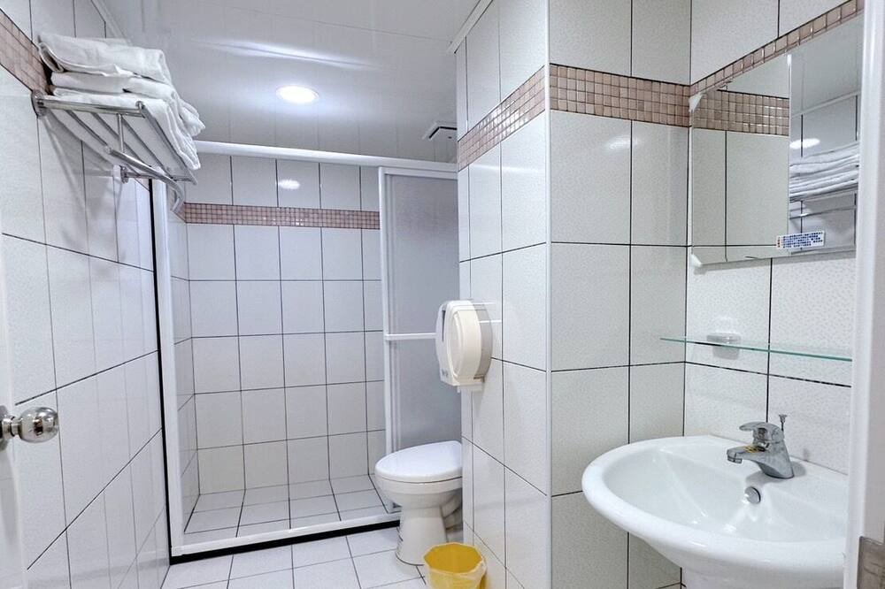 Photo of Bathroom in Zhongli District