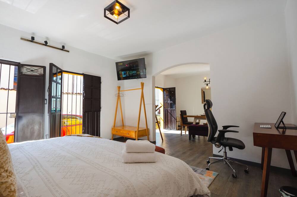 Photo of Bedroom in Luis Jimenez Figueroa