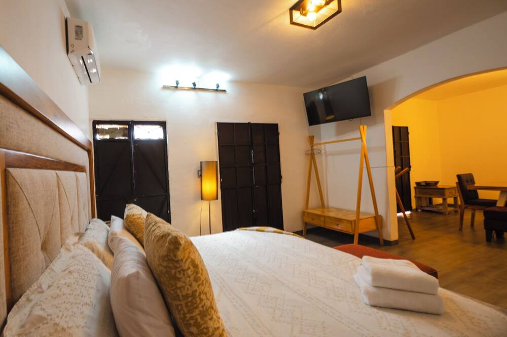 Photo of Bedroom in Luis Jimenez Figueroa