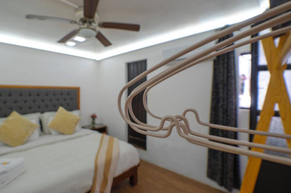 Photo of Bedroom in Luis Jimenez Figueroa