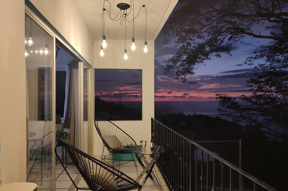 Photo of Outdoor in South Shore Hotel Area