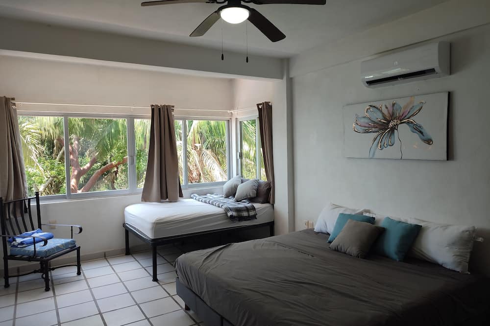 Photo of Bedroom in South Shore Hotel Area