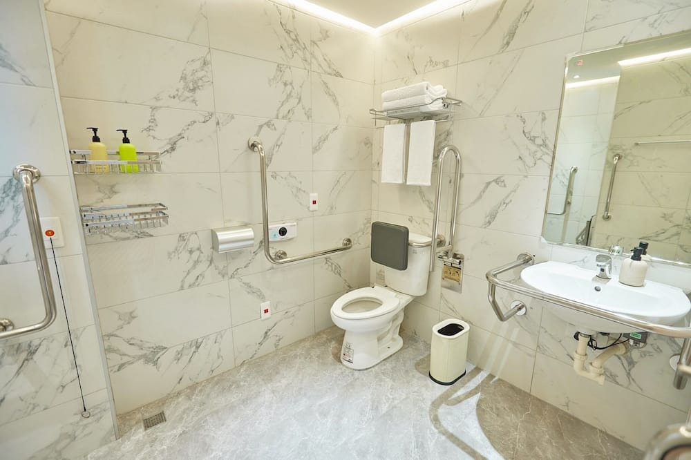 Photo of Bathroom in Zuoying District