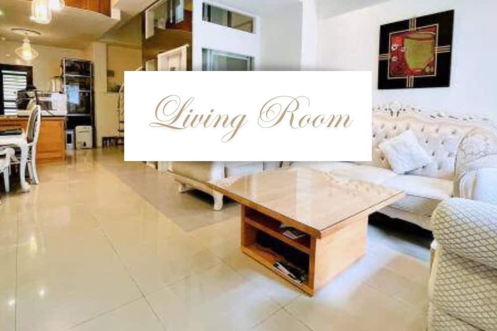 Photo of Livingroom in Neihu
