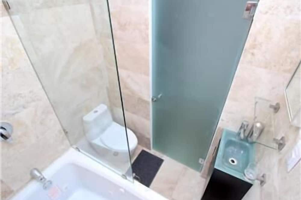 Photo of Bathroom in Colonia 5 de Diciembre