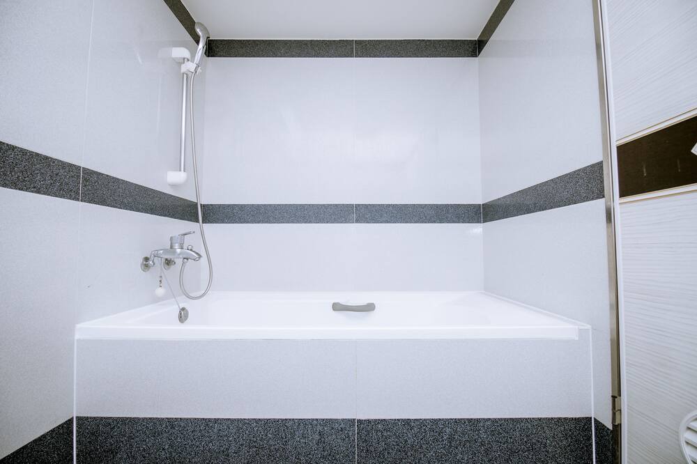 Photo of Bathroom in Taoyuan City Centre