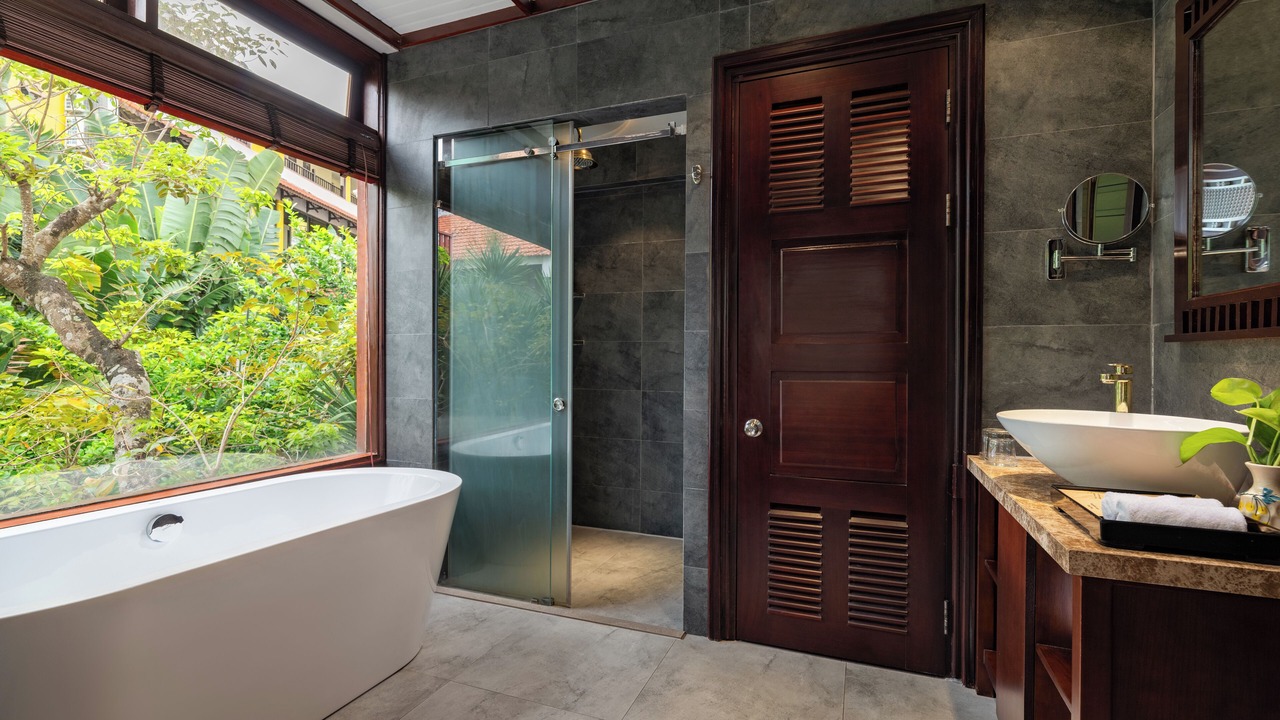 Photo of Bathroom in Cam Pho