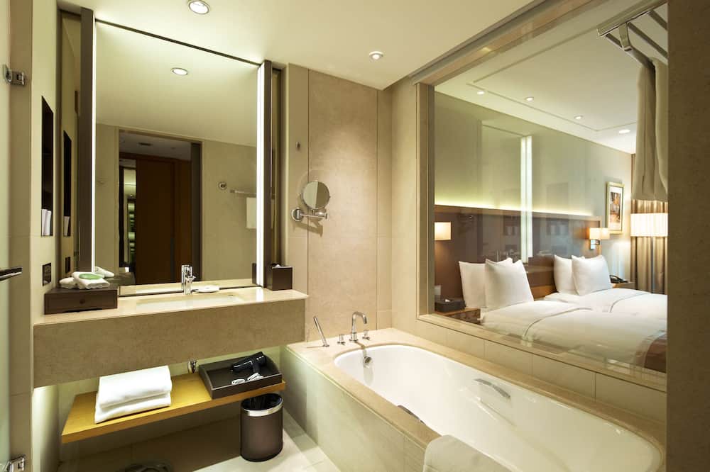 Photo of Bathroom in Xitun District
