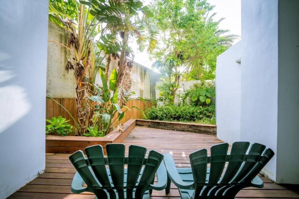 Photo of Patio Balcony in Eluan