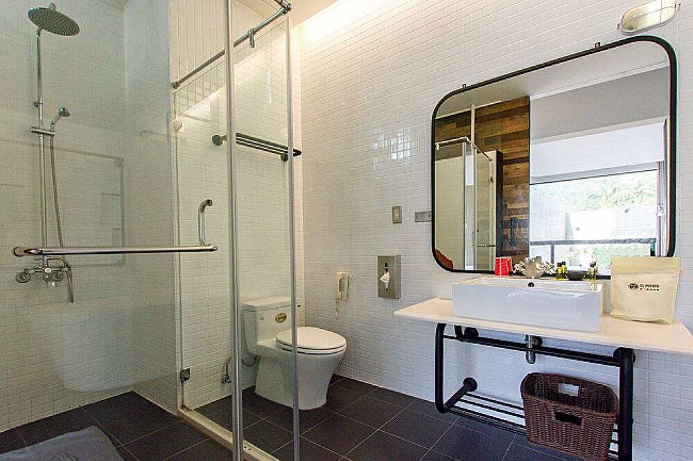 Photo of Bathroom in Eluan