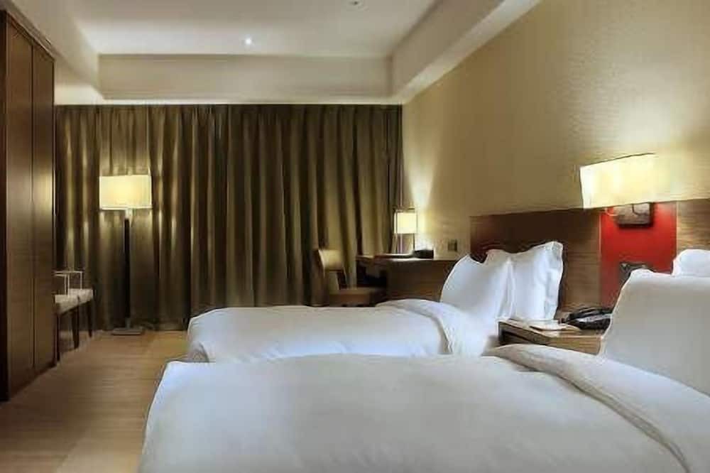 Photo of Bedroom in Houli