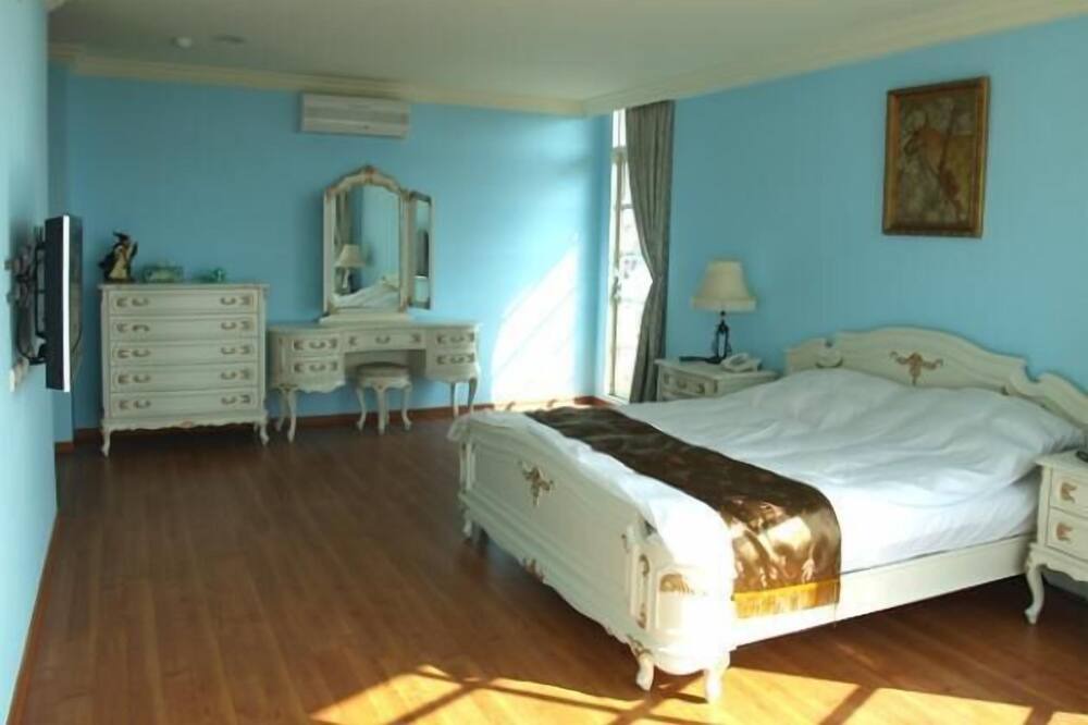 Photo of Bedroom in Lukang