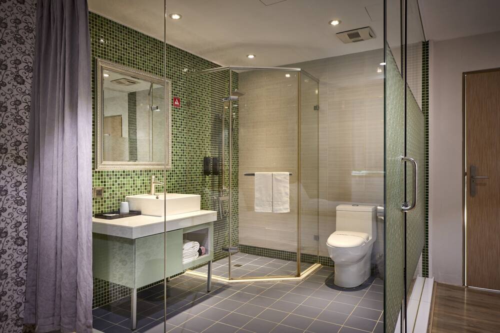 Photo of Bathroom in Wuqi District