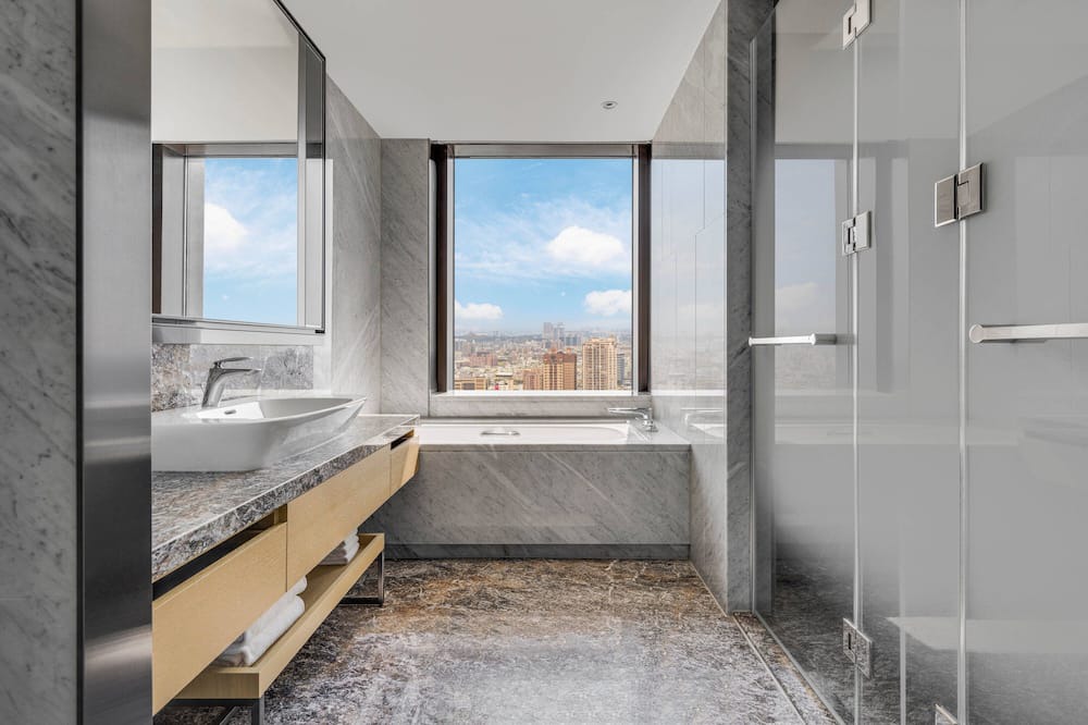 Photo of Bathroom in Gushan District