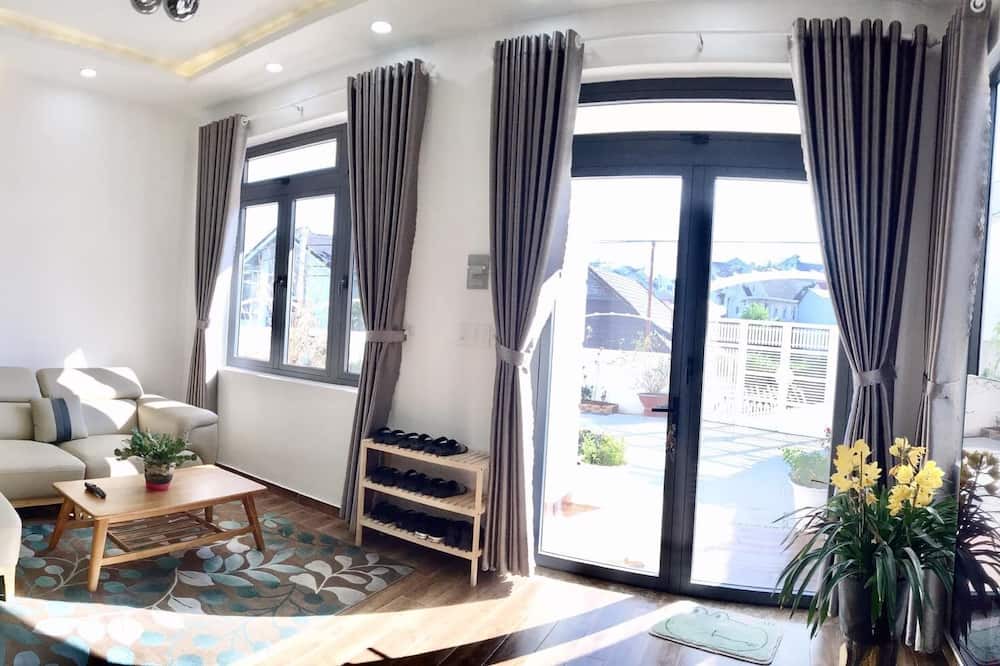 Photo of Livingroom in Phuong