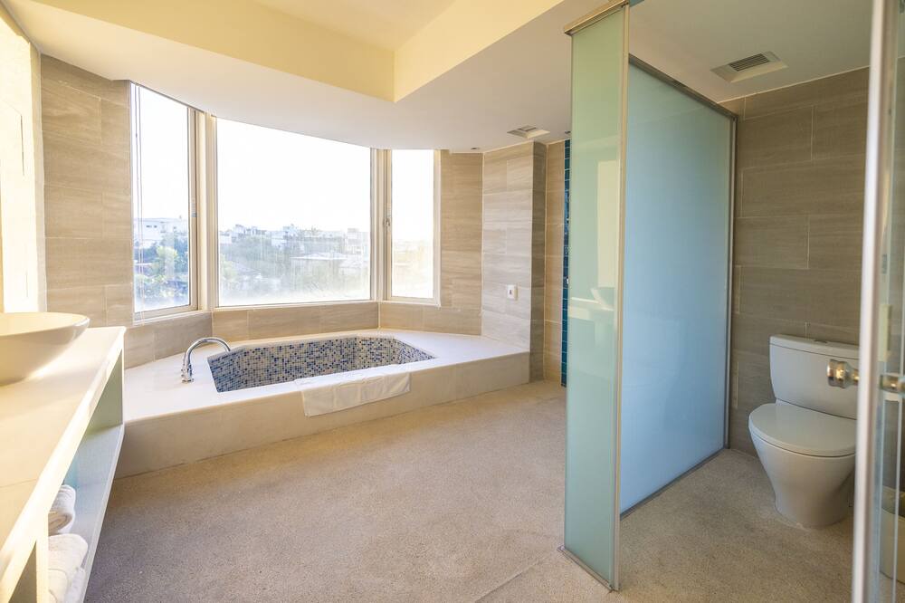 Photo of Bathroom in Checheng