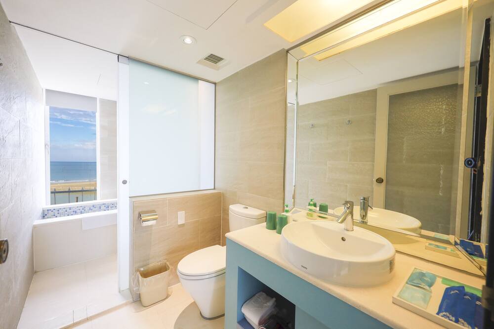 Photo of Bathroom in Checheng