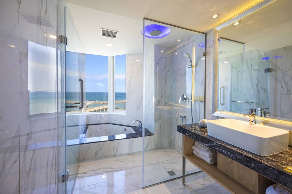 Photo of Bathroom in Checheng