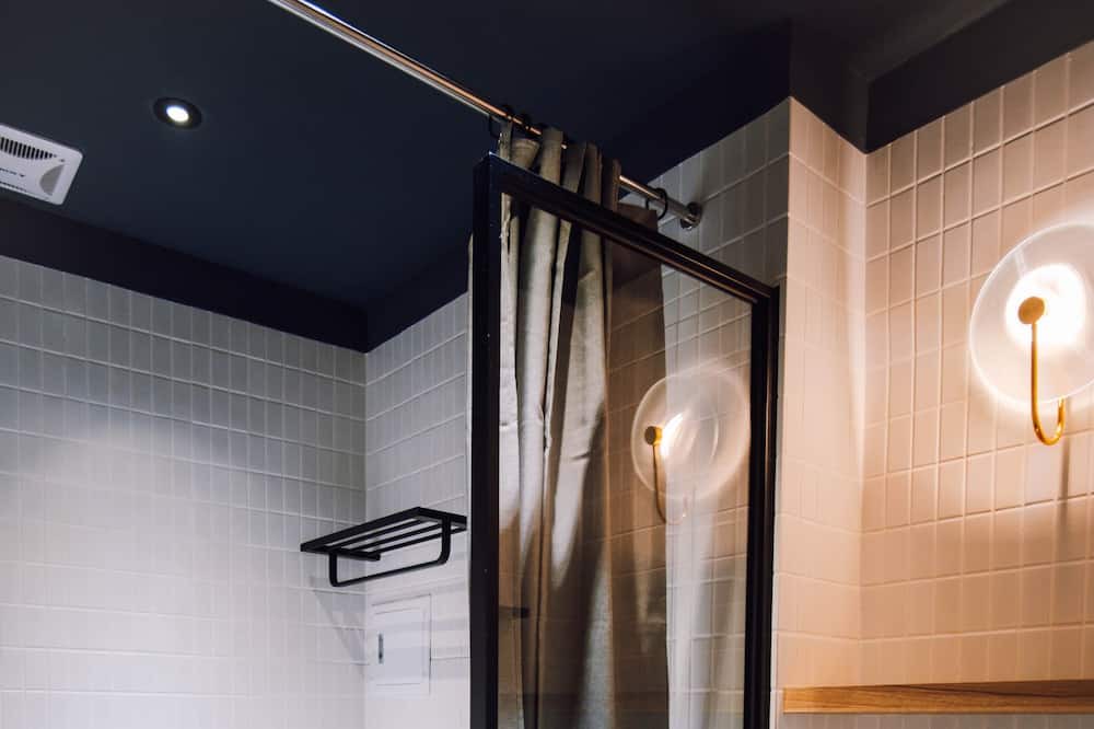 Photo of Bathroom in Ren'ai District