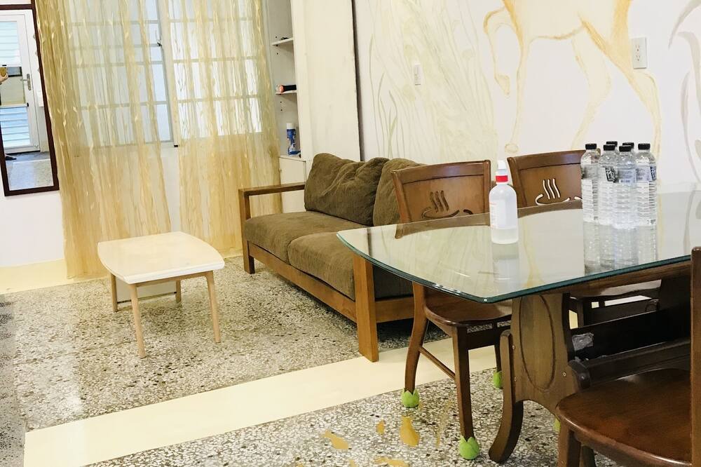 Photo of Livingroom in Old Town