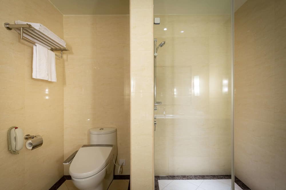 Photo of Bathroom in University District