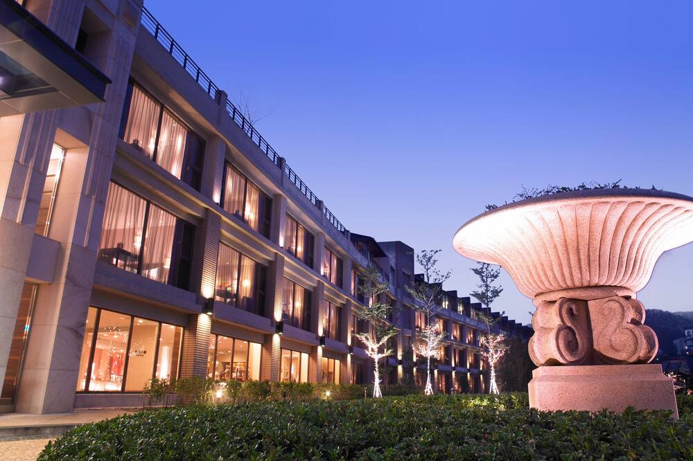 Photo of Outdoor in East District