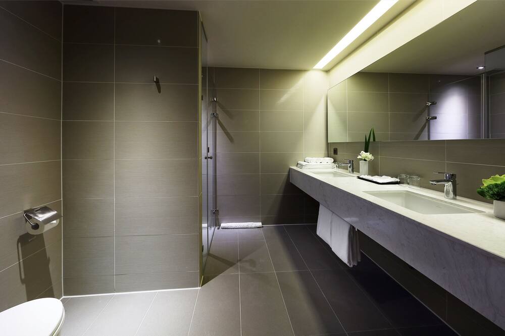 Photo of Bathroom in Lingya District