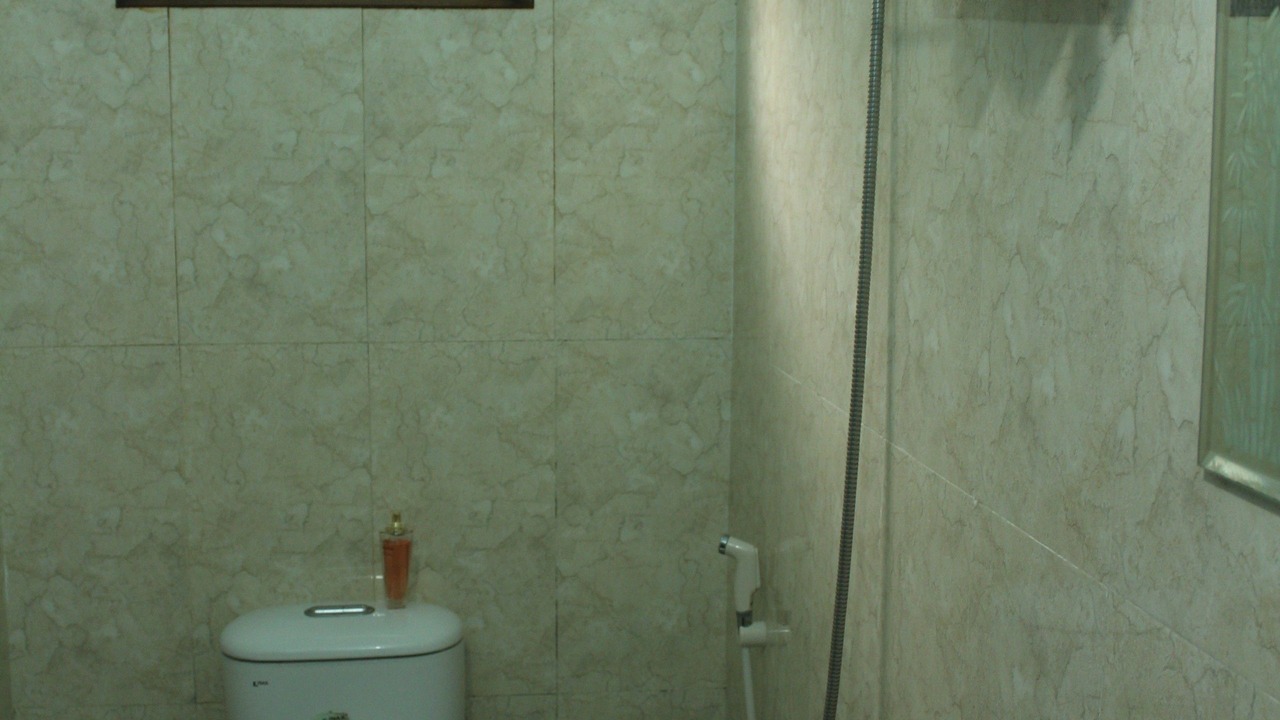 Photo of Bathroom in Cham Island