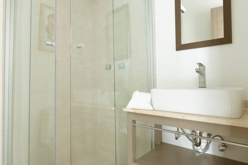 Photo of Bathroom in Nativitas