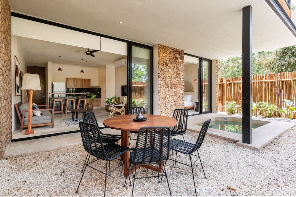 Photo of Patio Balcony in Zama