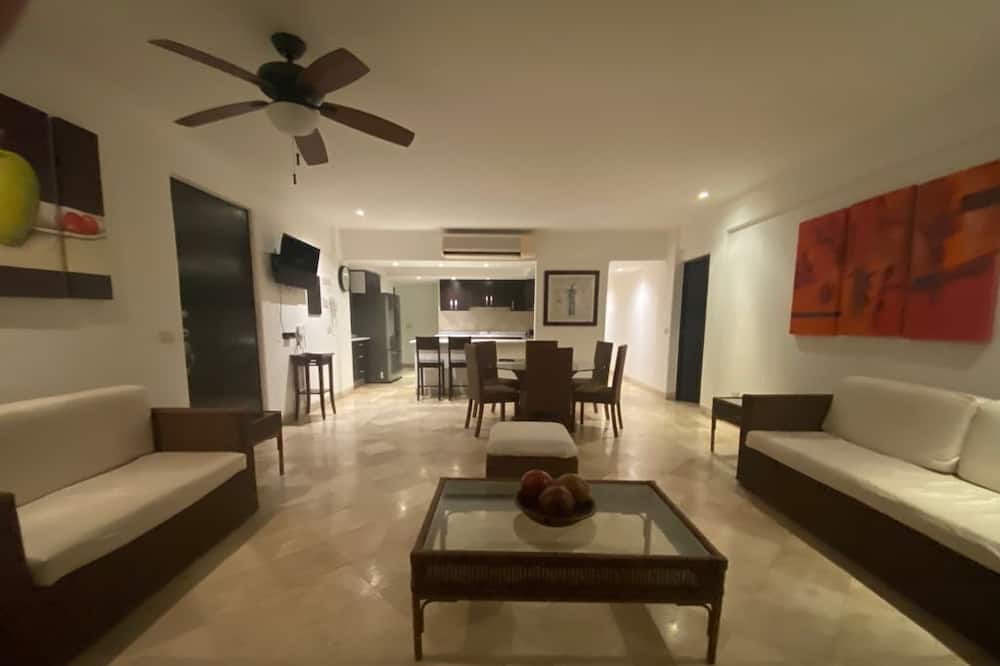 Photo of Livingroom in Club Deportivo