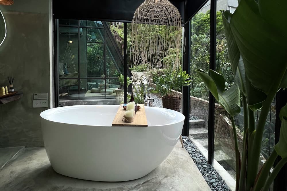 Photo of Bathroom in Ruifang