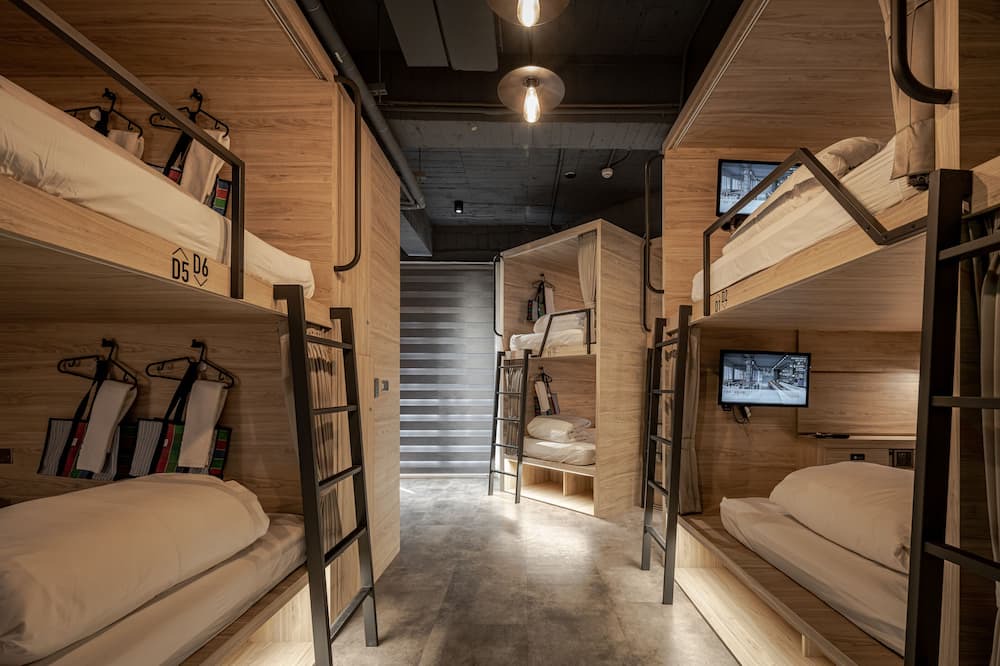 Photo of Bedroom in East District