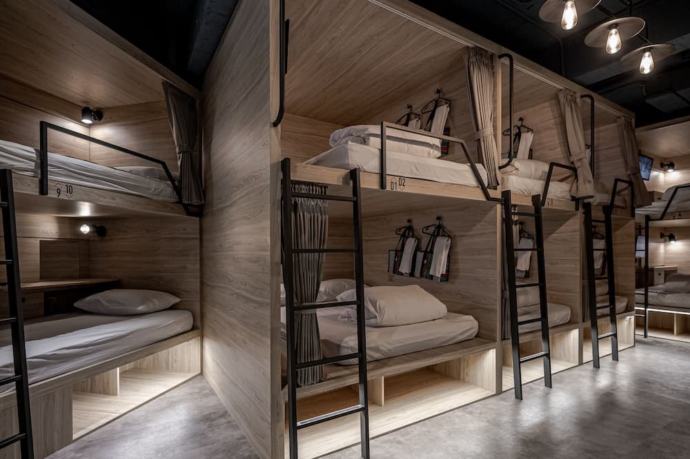 Photo of Bedroom in East District