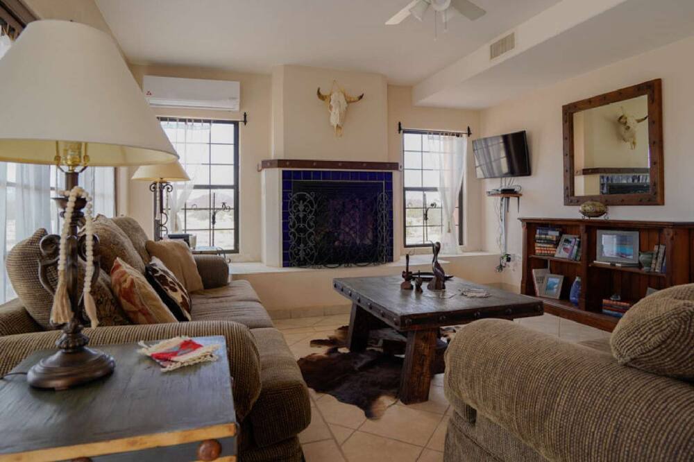 Photo of Bedroom in El Dorado Ranch