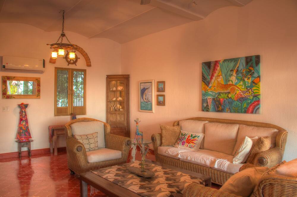 Photo of Livingroom in Rincon de Guayabitos