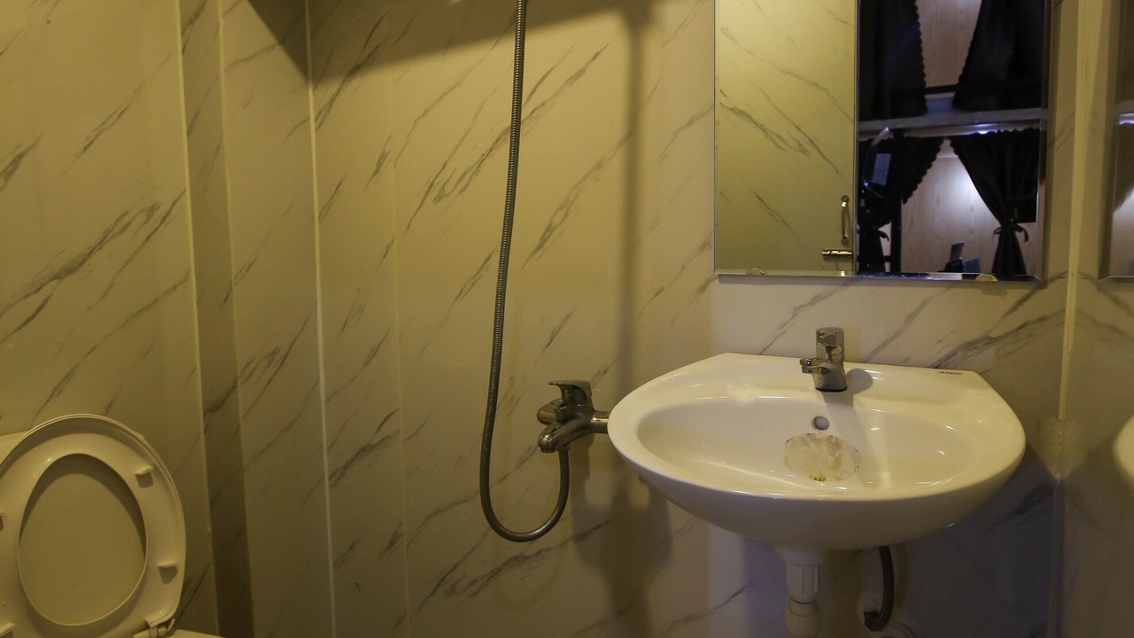 Photo of Bathroom in Hue City Centre