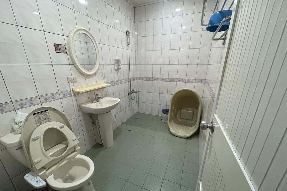 Photo of Bathroom in Nanzhuang