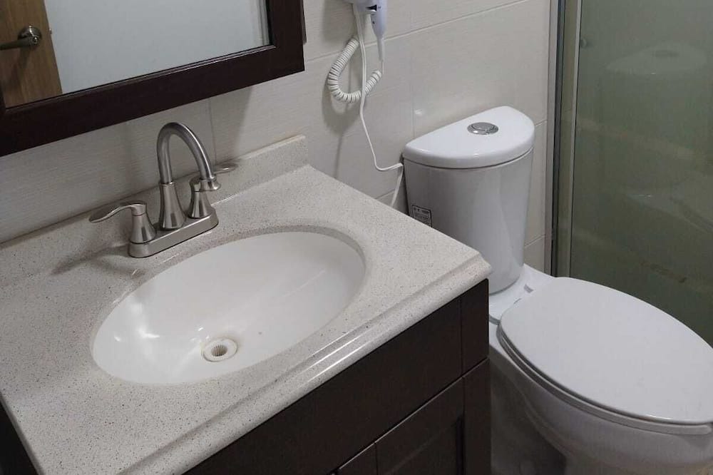 Photo of Bathroom in Santa Maria Coyotepec
