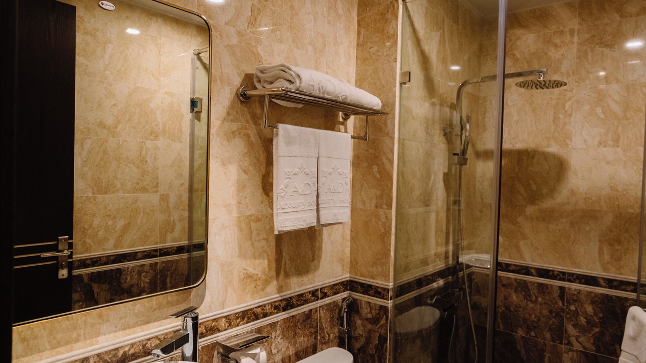 Photo of Bathroom in Trung Hoa Nhan Chinh