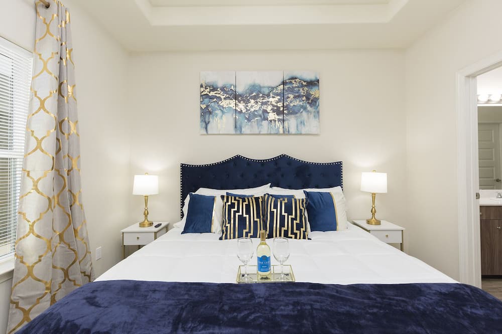 Photo of Bedroom in Edinburg
