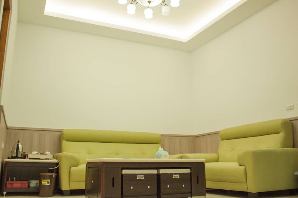 Photo of Livingroom in Lugu