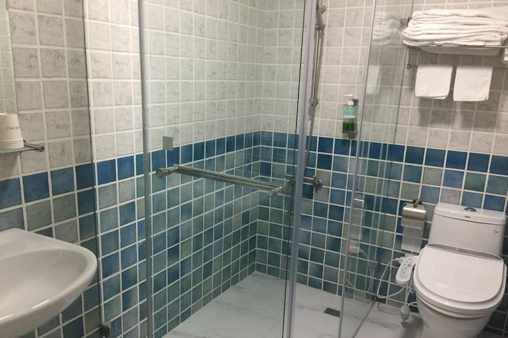 Photo of Bathroom in Wuqi District